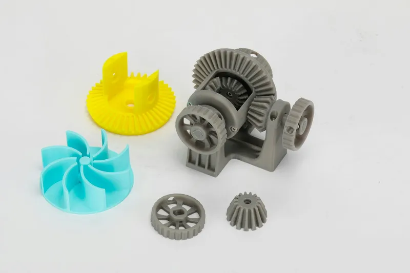 Plastové ozubené kolo vytištěné na domácí 3D tiskárně